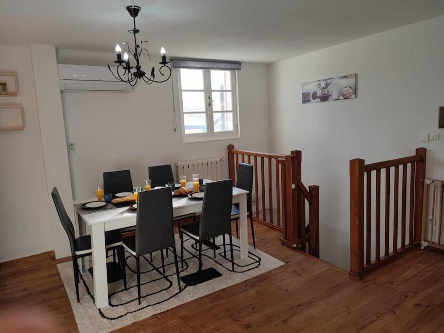 Le Boudoir Carcassonne Exteriör bild